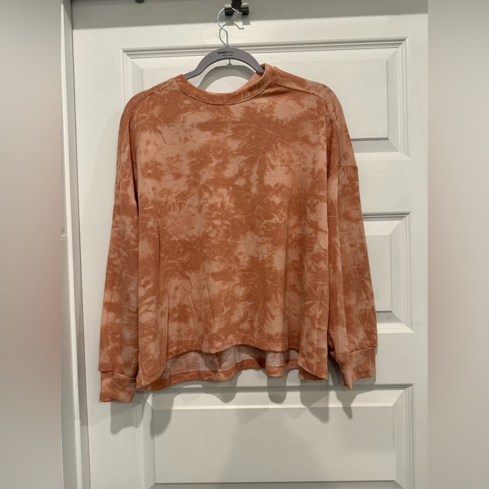 Pink Lily- Tie-dye Light Coral Pullover- Size Large